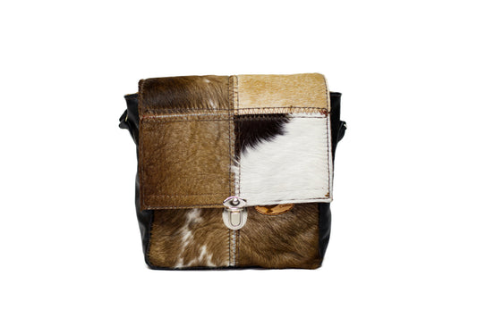 Crossbody bag white and brown front view